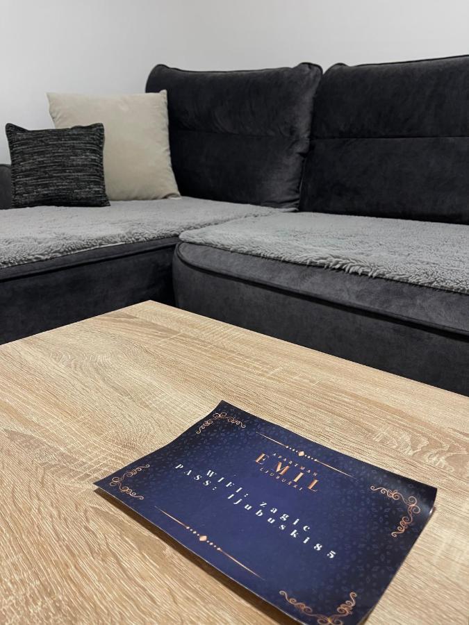 Apartman Emil Ljubuški Buitenkant foto